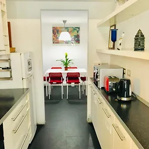  Maison d'hôtes Holiday
